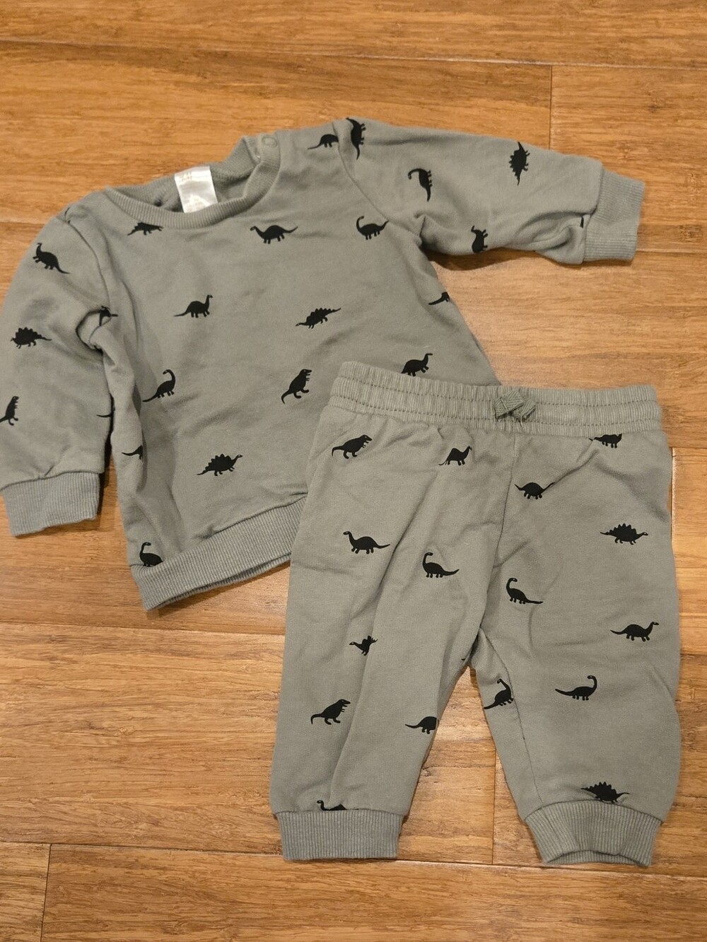 H&M Baby Dinosaur Sweater And Pants Matching Set